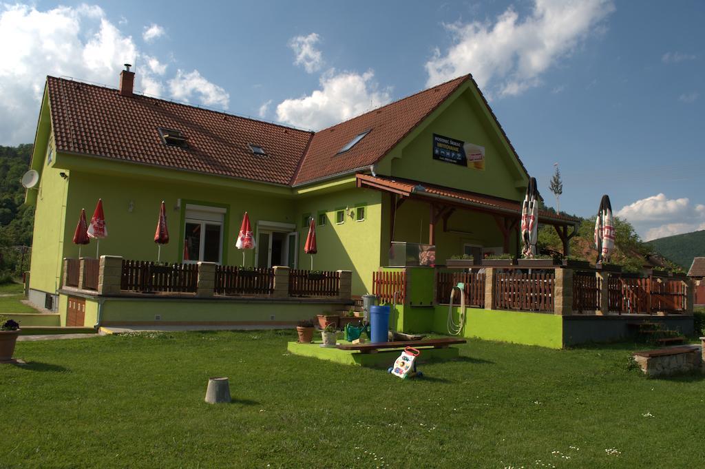Hostinec Vo Visnovom Stara Tura Ngoại thất bức ảnh